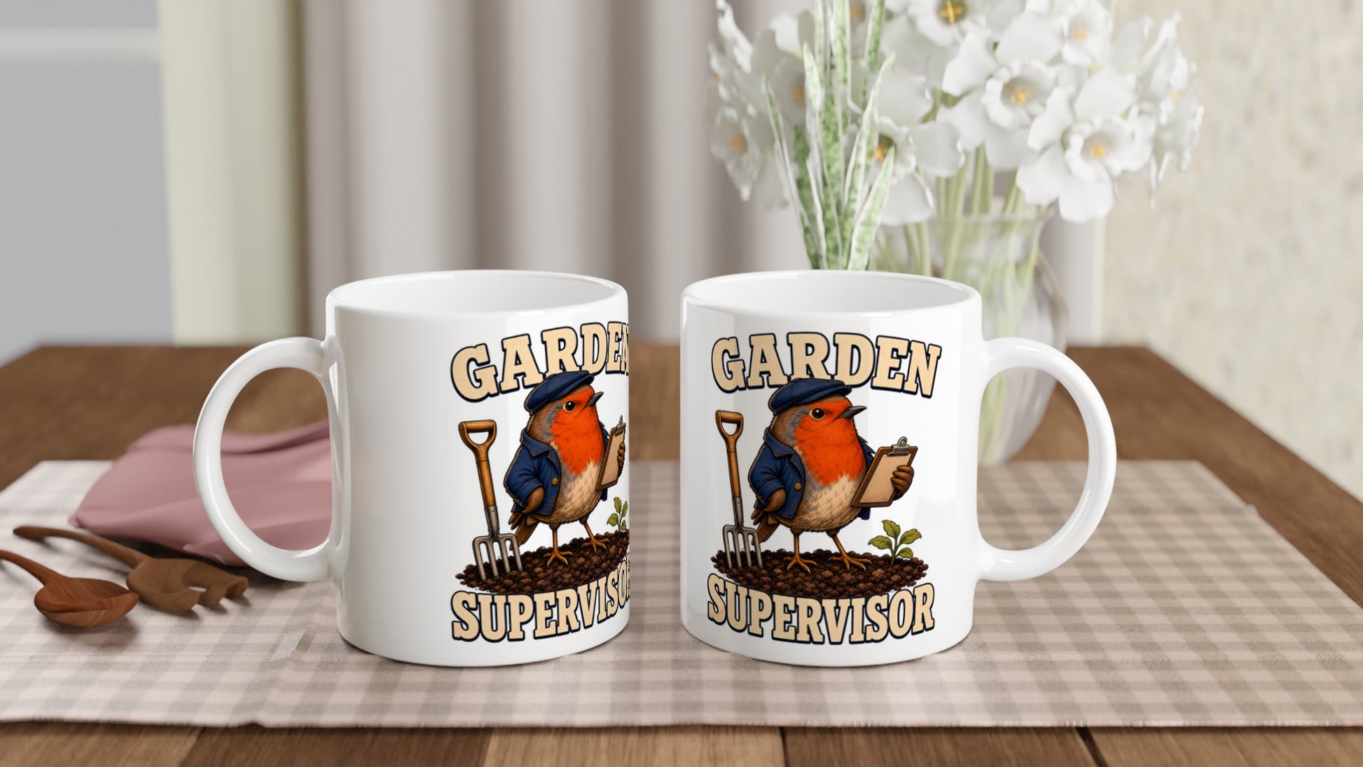Garden Supervisor Robin Mug — product view 4
